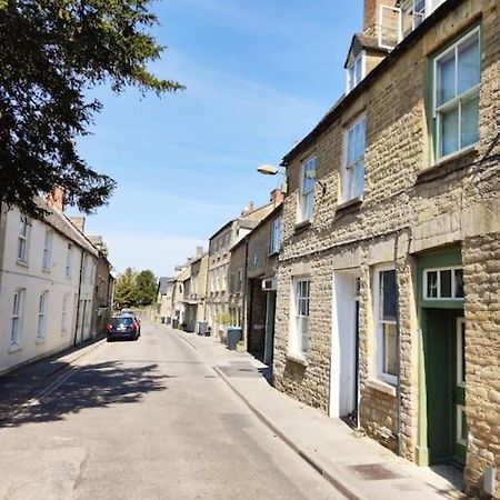 Spacious 1-Bed Apartment With Super King Or Twin In Central Charlbury, Cotswolds Luaran gambar